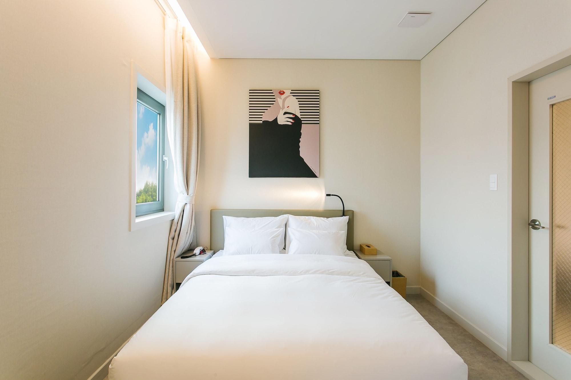 H Avenue Hotel Idae Shinchon Séoul Extérieur photo