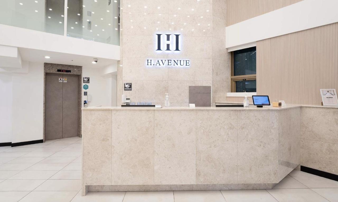 H Avenue Hotel Idae Shinchon Séoul Extérieur photo