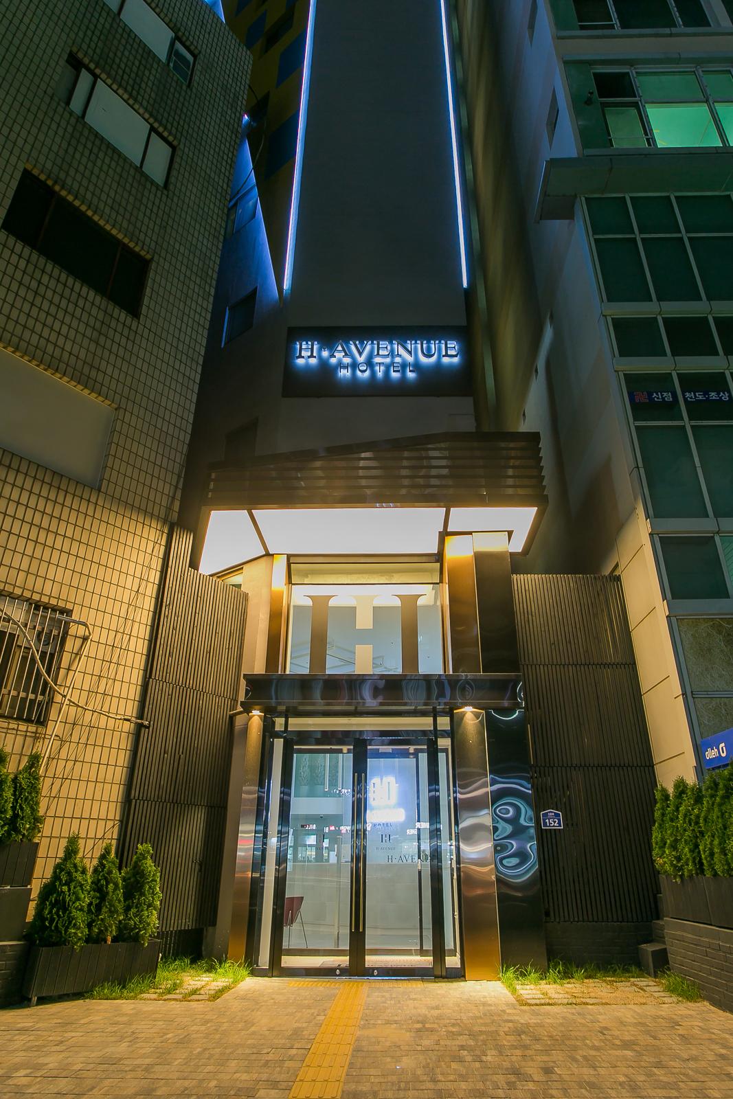 H Avenue Hotel Idae Shinchon Séoul Extérieur photo
