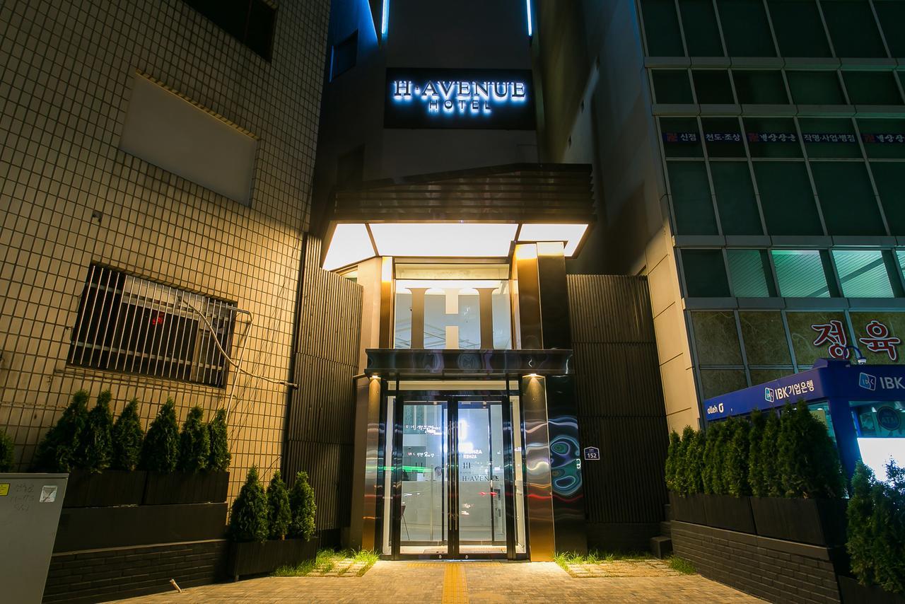 H Avenue Hotel Idae Shinchon Séoul Extérieur photo