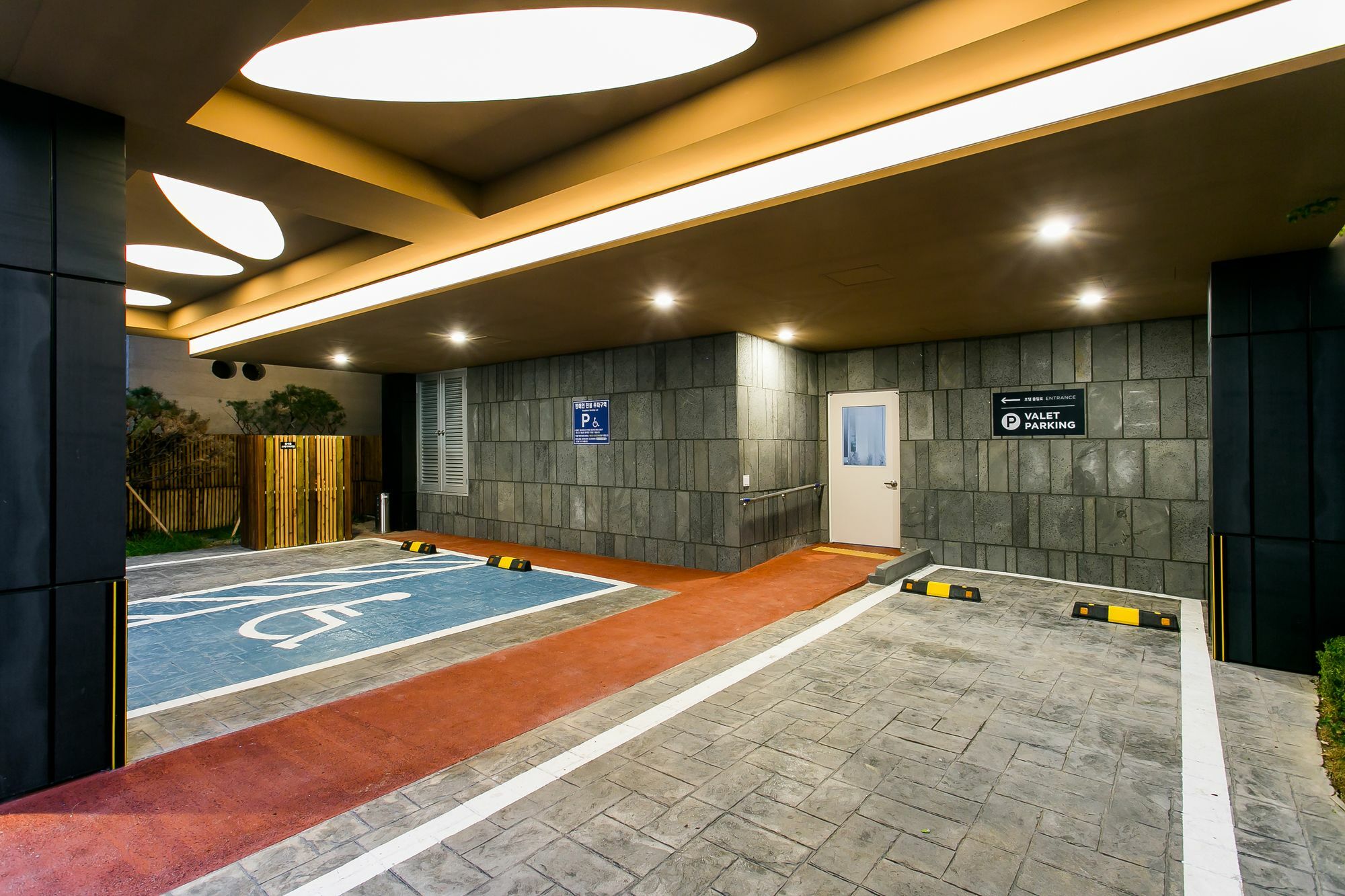 H Avenue Hotel Idae Shinchon Séoul Extérieur photo